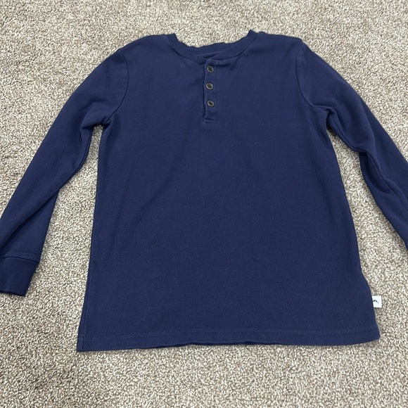 2 Tommy Bahama boys button up shirts - Picture 2 of 4